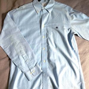 Brooks Brothers button down shirt. Mens size M. Worn once, no discoloration.